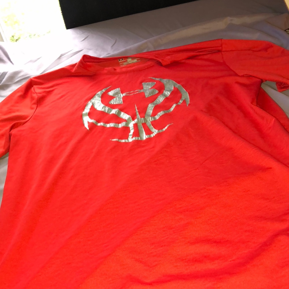 Red Youth Extra Large under armor basketball tee